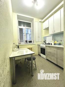 2-к квартира, вторичка, 56м2, 1/5 этаж