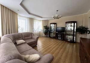 2-к квартира, вторичка, 61м2, 13/16 этаж