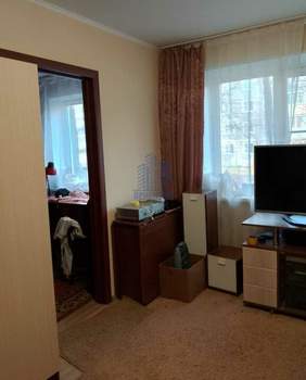 2-к квартира, вторичка, 44м2, 1/5 этаж