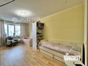 4-к квартира, вторичка, 105м2, 9/9 этаж