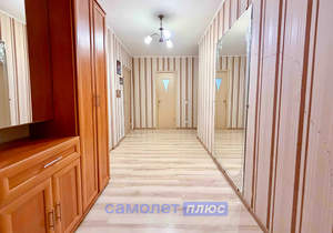 2-к квартира, вторичка, 68м2, 1/10 этаж