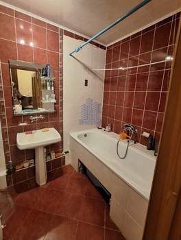 2-к квартира, вторичка, 64м2, 1/5 этаж