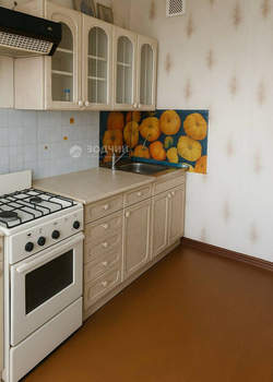 3-к квартира, вторичка, 70м2, 9/9 этаж