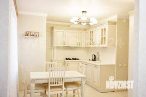 3-к квартира, вторичка, 110м2, 7/17 этаж