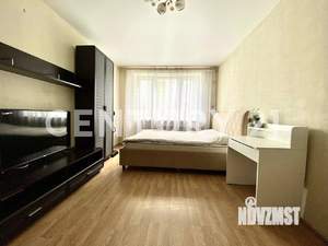 2-к квартира, вторичка, 63м2, 1/10 этаж