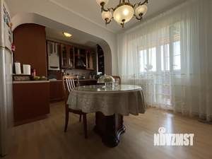 3-к квартира, вторичка, 113м2, 5/5 этаж