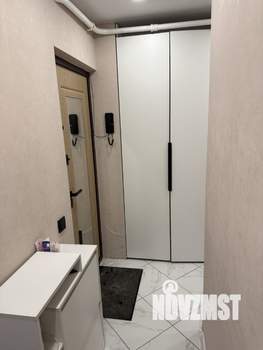 2-к квартира, вторичка, 42м2, 1/5 этаж