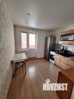 2-к квартира, вторичка, 52м2, 10/17 этаж