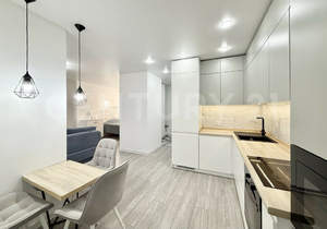 1-к квартира, вторичка, 42м2, 7/14 этаж