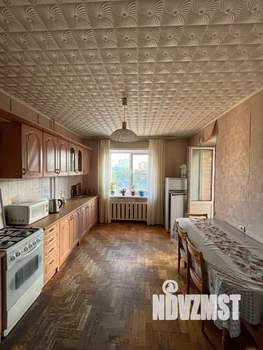 3-к квартира, вторичка, 103м2, 3/10 этаж