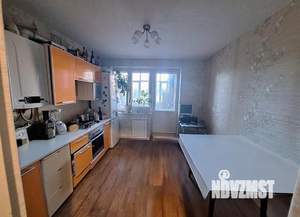2-к квартира, вторичка, 64м2, 1/5 этаж