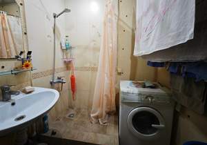 2-к квартира, вторичка, 50м2, 9/9 этаж