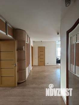 3-к квартира, вторичка, 114м2, 9/9 этаж