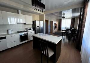 3-к квартира, вторичка, 101м2, 4/5 этаж