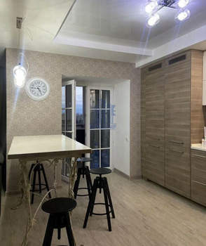 4-к квартира, вторичка, 127м2, 9/10 этаж