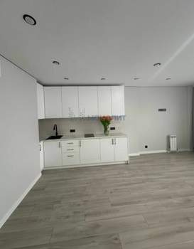 Студия квартира, вторичка, 33м2, 8/16 этаж