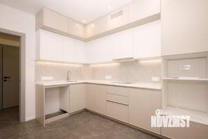 3-к квартира, вторичка, 104м2, 5/9 этаж