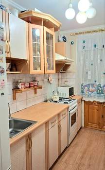 3-к квартира, вторичка, 63м2, 4/5 этаж