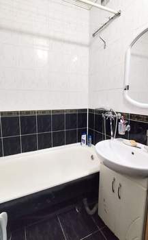 3-к квартира, вторичка, 66м2, 8/10 этаж