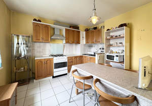 4-к квартира, вторичка, 102м2, 9/10 этаж