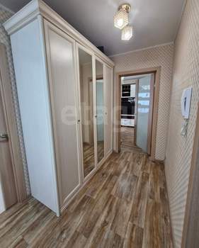 2-к квартира, вторичка, 53м2, 9/15 этаж