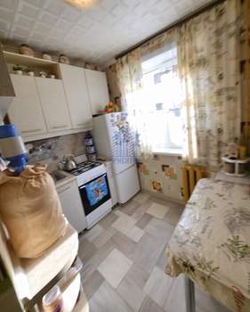 2-к квартира, вторичка, 44м2, 3/5 этаж