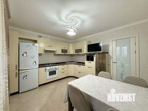 3-к квартира, вторичка, 84м2, 8/10 этаж