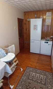 4-к квартира, вторичка, 83м2, 1/9 этаж