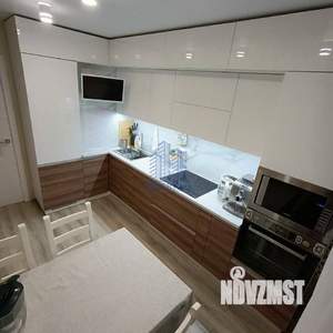 2-к квартира, вторичка, 68м2, 2/19 этаж