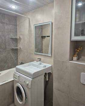 3-к квартира, вторичка, 57м2, 5/5 этаж