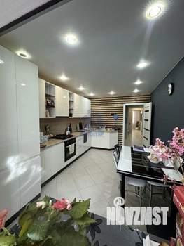 3-к квартира, вторичка, 82м2, 9/10 этаж