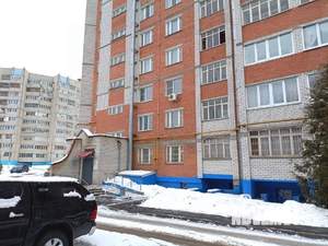 2-к квартира, вторичка, 57м2, 1/9 этаж