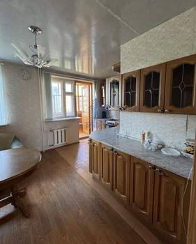 4-к квартира, вторичка, 133м2, 5/6 этаж