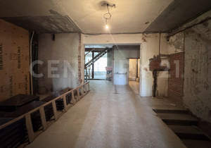 10-к квартира, вторичка, 863м2, 1/4 этаж