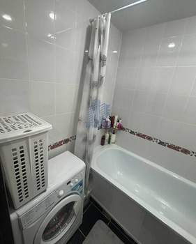 1-к квартира, вторичка, 33м2, 1/9 этаж