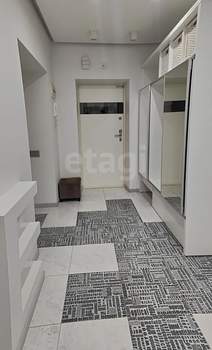 3-к квартира, вторичка, 93м2, 5/5 этаж