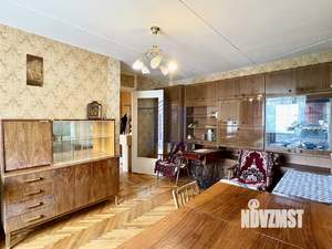 4-к квартира, вторичка, 60м2, 3/5 этаж