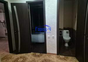 2-к квартира, вторичка, 71м2, 2/5 этаж