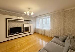 3-к квартира, вторичка, 84м2, 8/10 этаж