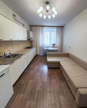 2-к квартира, вторичка, 83м2, 5/9 этаж