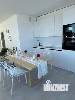 2-к квартира, вторичка, 85м2, 19/19 этаж