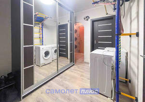 3-к квартира, вторичка, 70м2, 1/9 этаж