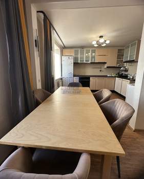 3-к квартира, вторичка, 109м2, 10/12 этаж