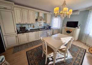 4-к квартира, вторичка, 156м2, 5/6 этаж