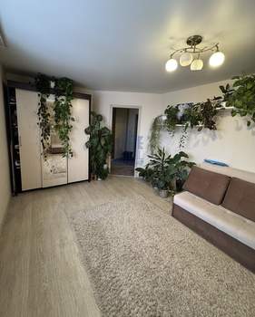 1-к квартира, вторичка, 42м2, 9/9 этаж