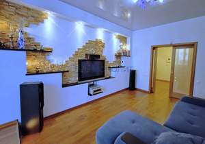 4-к квартира, вторичка, 132м2, 8/9 этаж