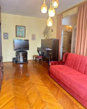 3-к квартира, вторичка, 58м2, 2/5 этаж