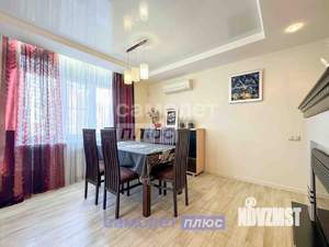 4-к квартира, вторичка, 141м2, 8/14 этаж