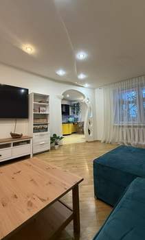 4-к квартира, вторичка, 134м2, 8/9 этаж