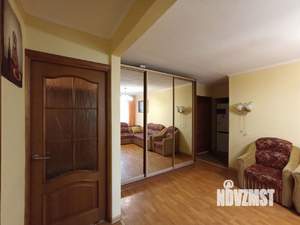 3-к квартира, вторичка, 58м2, 3/5 этаж